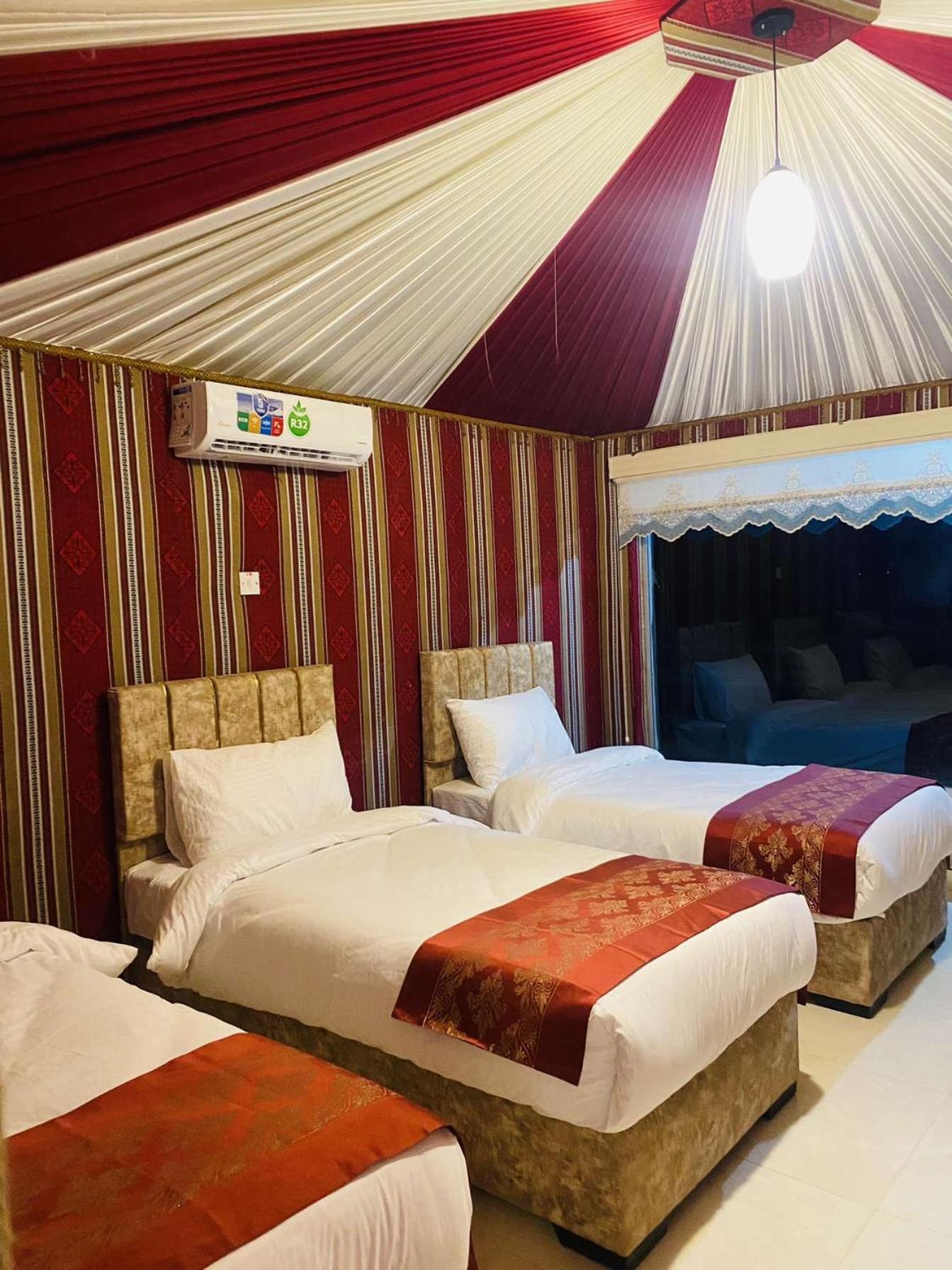 Wadi Rum Sky Camp Εξωτερικό φωτογραφία